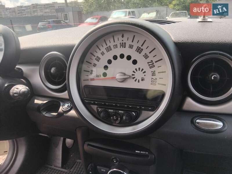 Хэтчбек MINI Cooper 2011 в Киеве