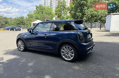Хэтчбек MINI Cooper 2014 в 