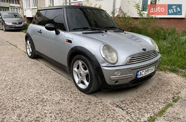 Хэтчбек MINI Cooper 2002 в Львове