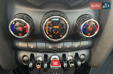 Хэтчбек MINI Cooper 2015 в 