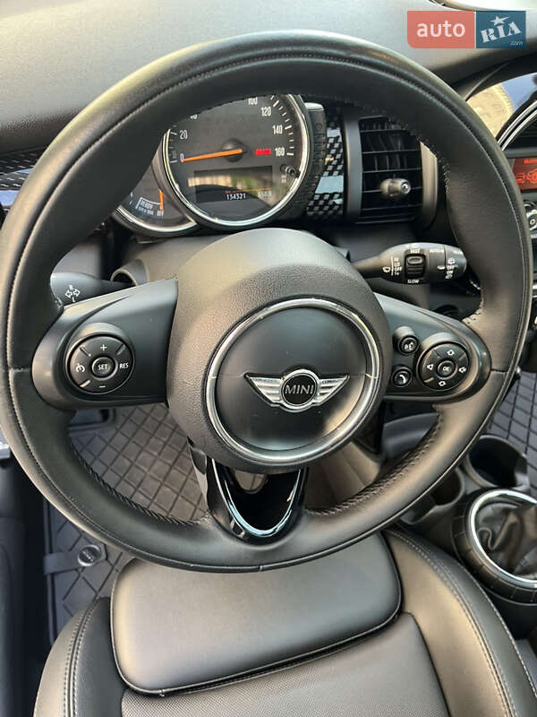 Хетчбек MINI Cooper 2015 в Києві