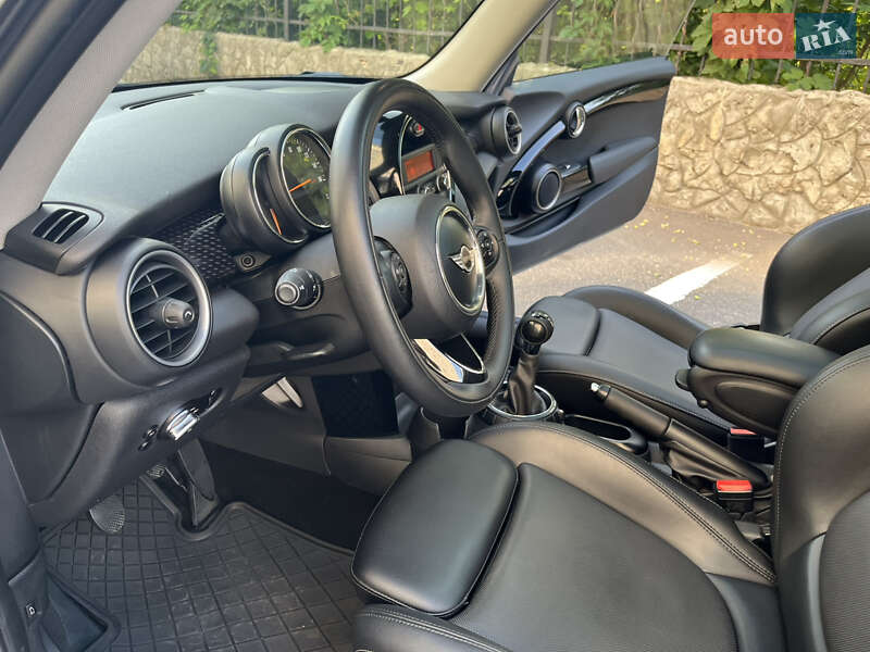 Хетчбек MINI Cooper 2015 в Києві