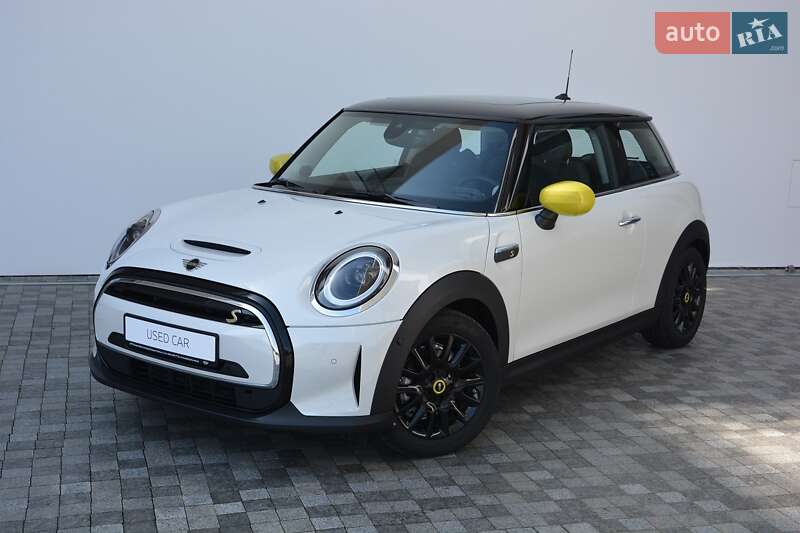 MINI Cooper 2023