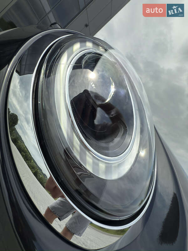Хэтчбек MINI Cooper 2023 в Черновцах