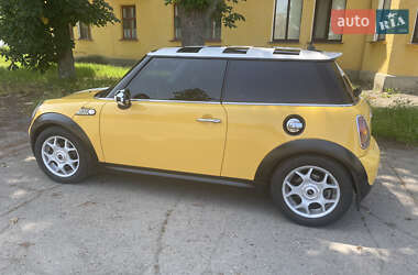 Хетчбек MINI Cooper 2007 в 