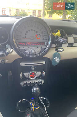 Хетчбек MINI Cooper 2007 в 