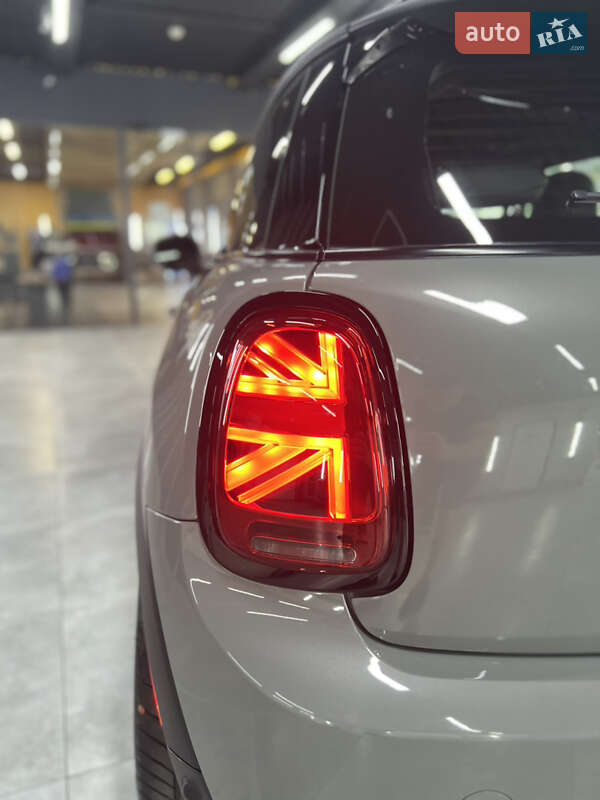 Хетчбек MINI Cooper 2022 в Києві