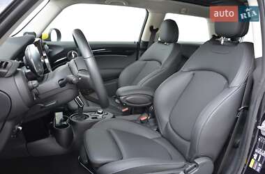 Хэтчбек MINI Cooper 2023 в 
