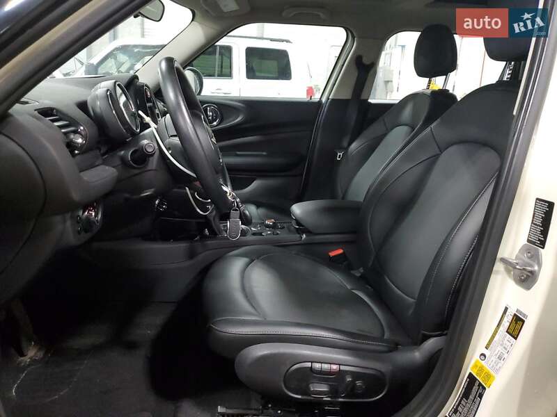 Хэтчбек MINI Cooper 2017 в Львове