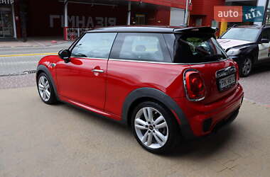 Хэтчбек MINI Cooper 2014 в 