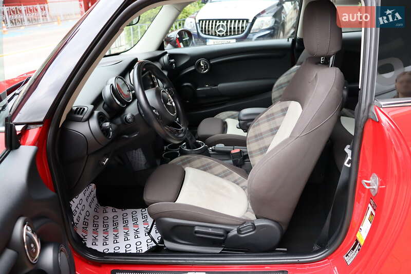 Хетчбек MINI Cooper 2014 в Львові