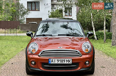 Хэтчбек MINI Cooper 2011 в 