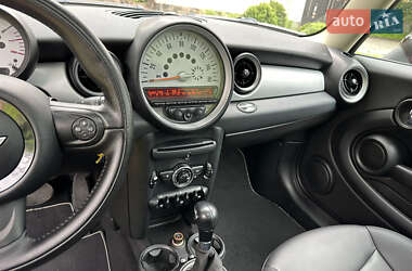 Хэтчбек MINI Cooper 2011 в 