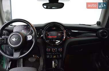 Хэтчбек MINI Cooper 2023 в 