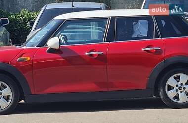 Хэтчбек MINI Cooper 2015 в 