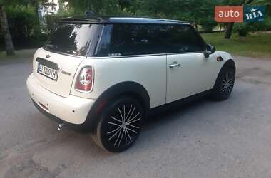 Хэтчбек MINI Cooper 2013 в 