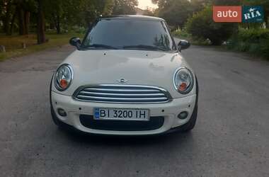 Хэтчбек MINI Cooper 2013 в 