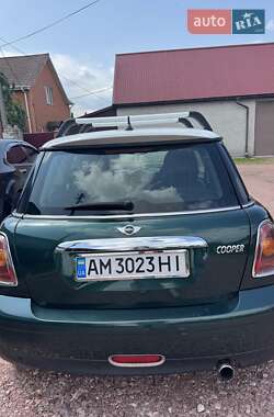 Хэтчбек MINI Cooper 2008 в 