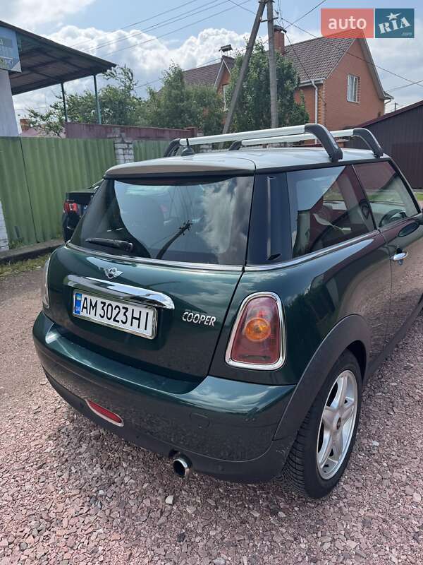 Хэтчбек MINI Cooper 2008 в Ровно