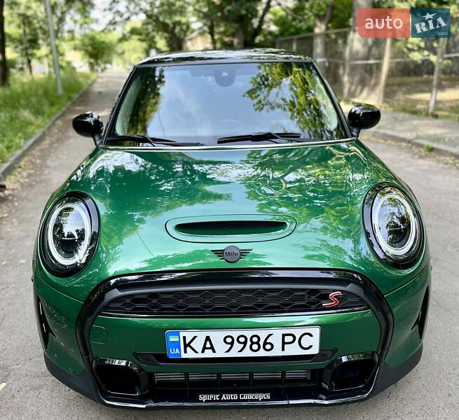 Хэтчбек MINI Cooper 2022 в Киеве