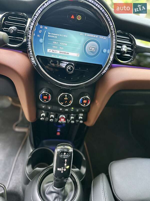 Хэтчбек MINI Cooper 2022 в Киеве