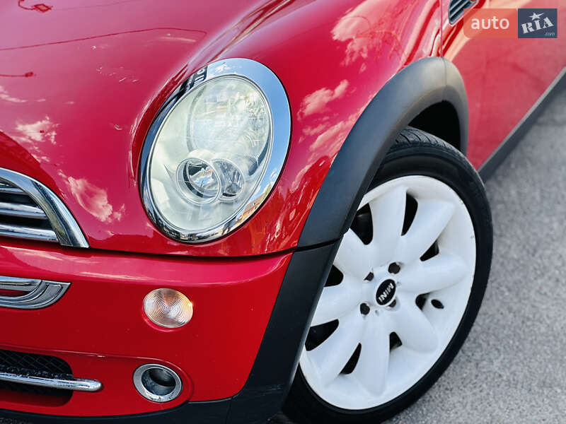 Хэтчбек MINI Cooper 2004 в Харькове