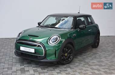 Хэтчбек MINI Cooper 2023 в Киеве