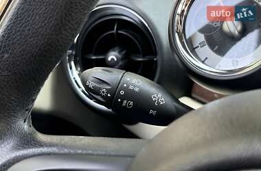 Хэтчбек MINI Cooper 2011 в 