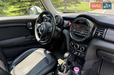 Хэтчбек MINI Cooper 2015 в 