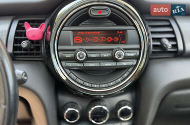 Хэтчбек MINI Cooper 2015 в 