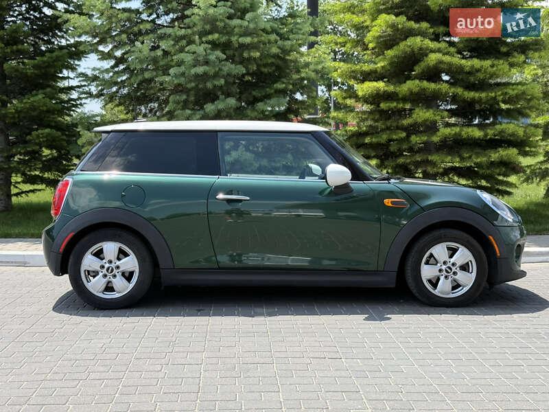 Хэтчбек MINI Cooper 2015 в Одессе