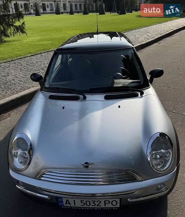 Хэтчбек MINI Cooper 2004 в Киеве фото 5 Хэтчбек MINI Cooper 2004 в Киеве