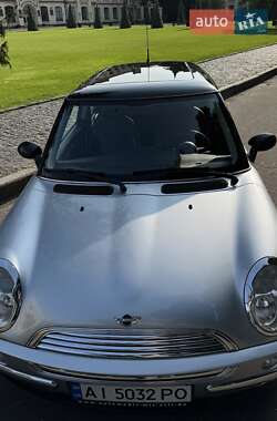 Хэтчбек MINI Cooper 2004 в 