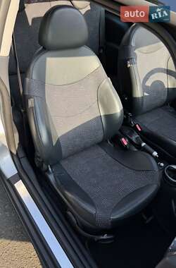 Хэтчбек MINI Cooper 2004 в 