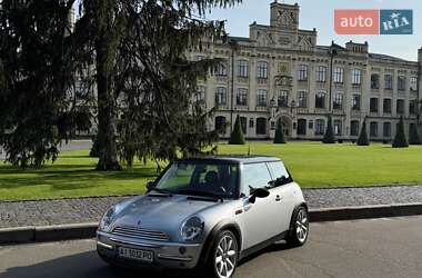Хэтчбек MINI Cooper 2004 в 