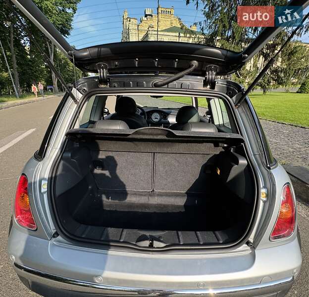 Хэтчбек MINI Cooper 2004 в Киеве фото 11 Хэтчбек MINI Cooper 2004 в Киеве