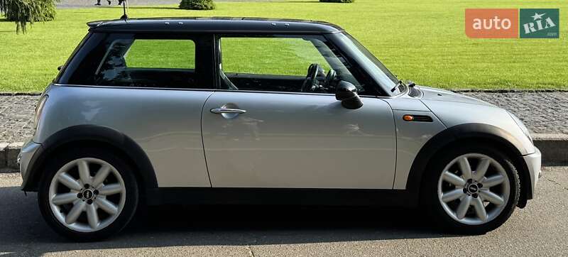 Хэтчбек MINI Cooper 2004 в Киеве фото 10 Хэтчбек MINI Cooper 2004 в Киеве