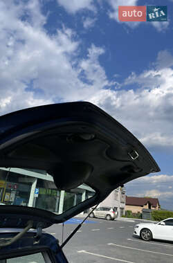 Хэтчбек MINI Cooper 2002 в 