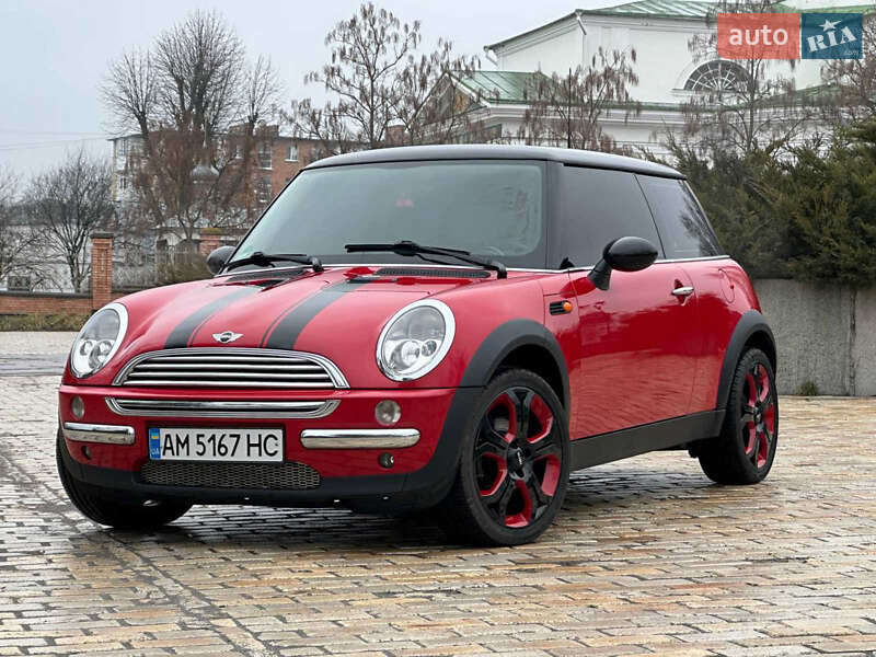 Хэтчбек MINI Cooper 2003 в Белой Церкви