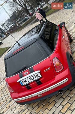 Хетчбек MINI Cooper 2003 в 