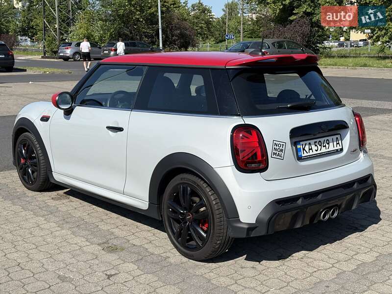 Хэтчбек MINI Cooper 2021 в Киеве