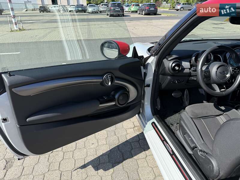 Хэтчбек MINI Cooper 2021 в Киеве