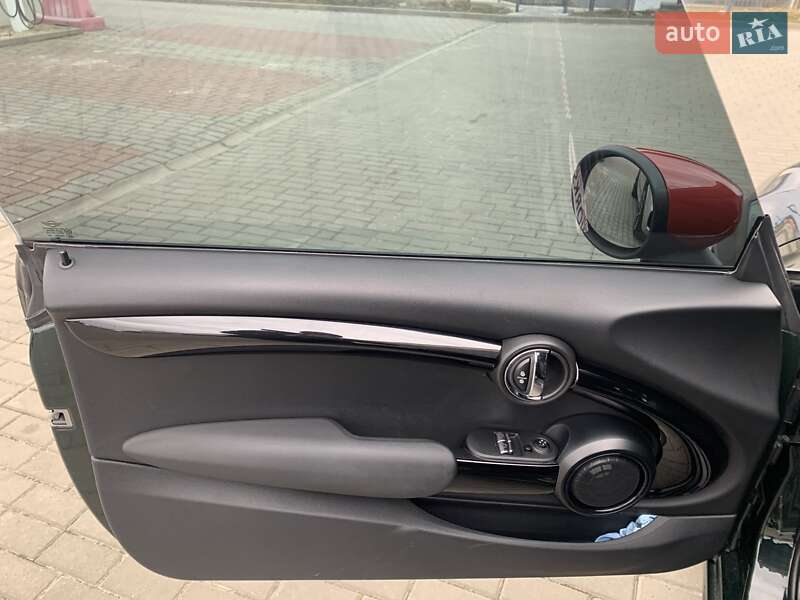 Хэтчбек MINI Cooper 2021 в Львове