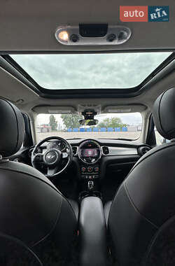 Хэтчбек MINI Cooper 2021 в 