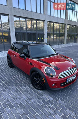 Хэтчбек MINI Cooper 2013 в 