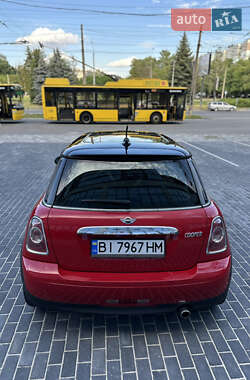 Хэтчбек MINI Cooper 2013 в 