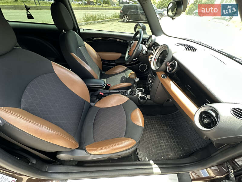 Хэтчбек MINI Cooper 2011 в Днепре