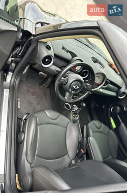 Хэтчбек MINI Cooper 2011 в 