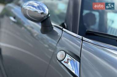 Хэтчбек MINI Cooper 2009 в 