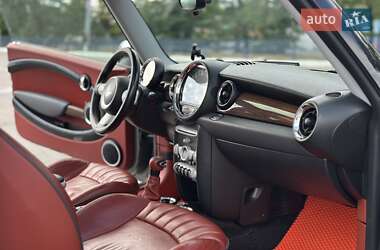Хэтчбек MINI Cooper 2009 в 